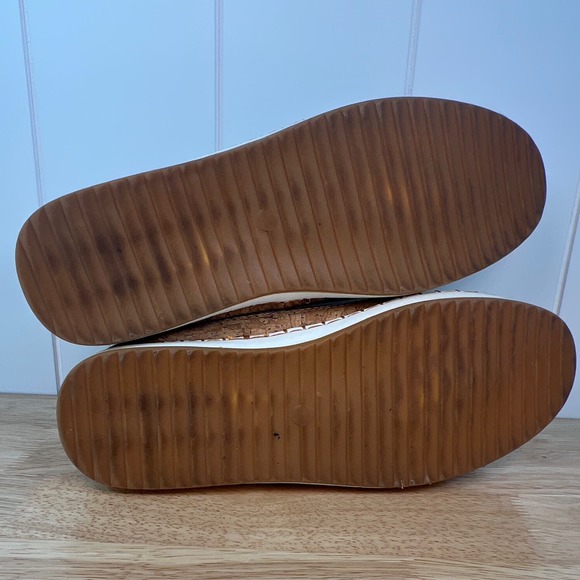 Size‎ 8.5 slip on boat shoes - Picture 5 of 6